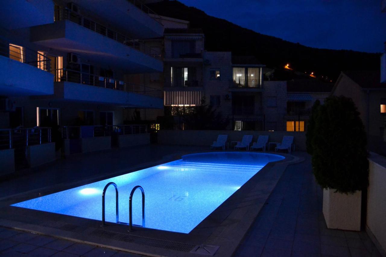 Blue Lagoon * Petrovac